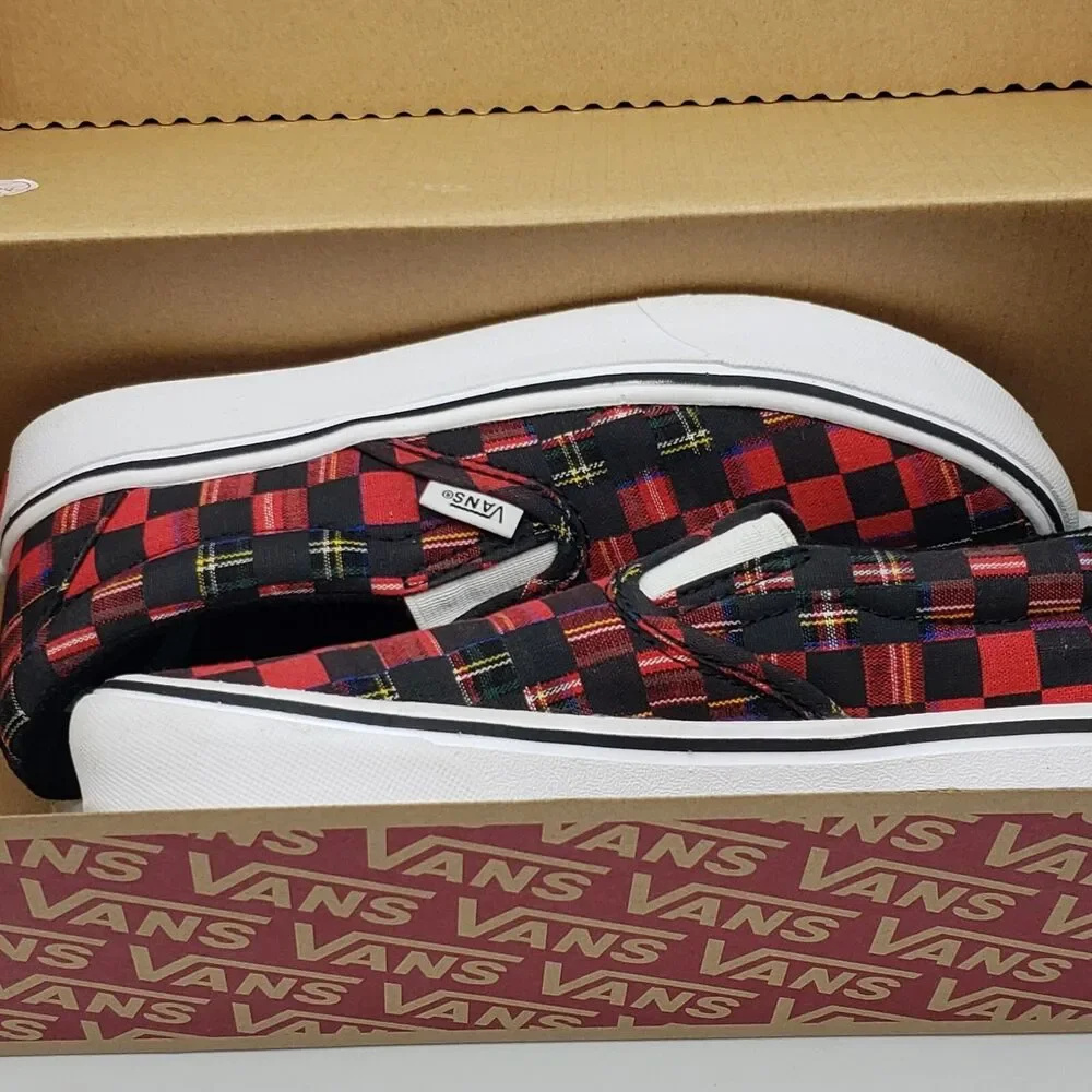 Vans ComfyCush Slip-On Plaid Red Black White Shoes M 4.5 W 6.0